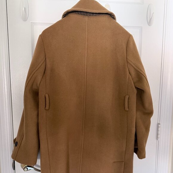 Classic Camel Women's Coat - Picture 4 of 10
